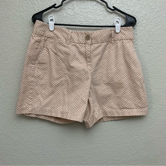 Loft Women’s Pink Diamond Pattern Chino Shorts Size 6 - Picture 1 of 5